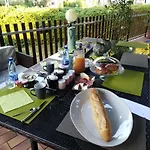 Le Domaine De Shania Landhaus