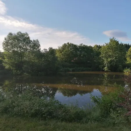 Le Domaine De Shania Casa de Campo Provenchères-sur-Fave