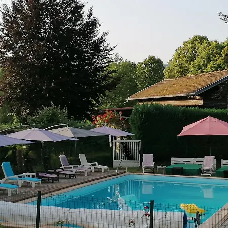 Le Domaine De Shania 乡村民宿