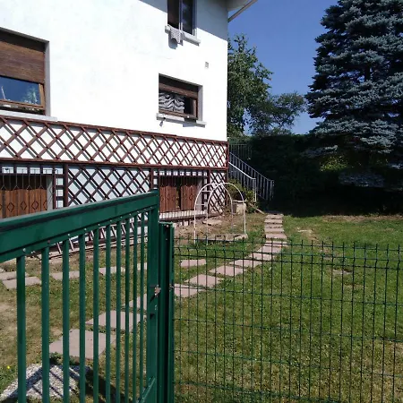 Le Domaine De Shania 乡村民宿 *